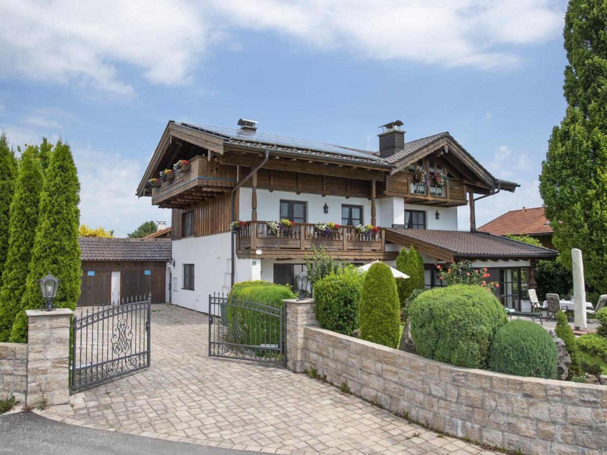 Ferienwohnungen Blos Grassau  Exterior photo